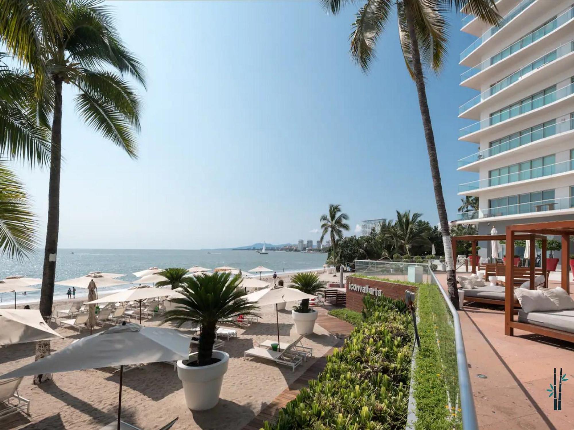 פוארטו ואלארטה Icon Vallarta Beach Front By Bamboo Skylife מראה חיצוני תמונה